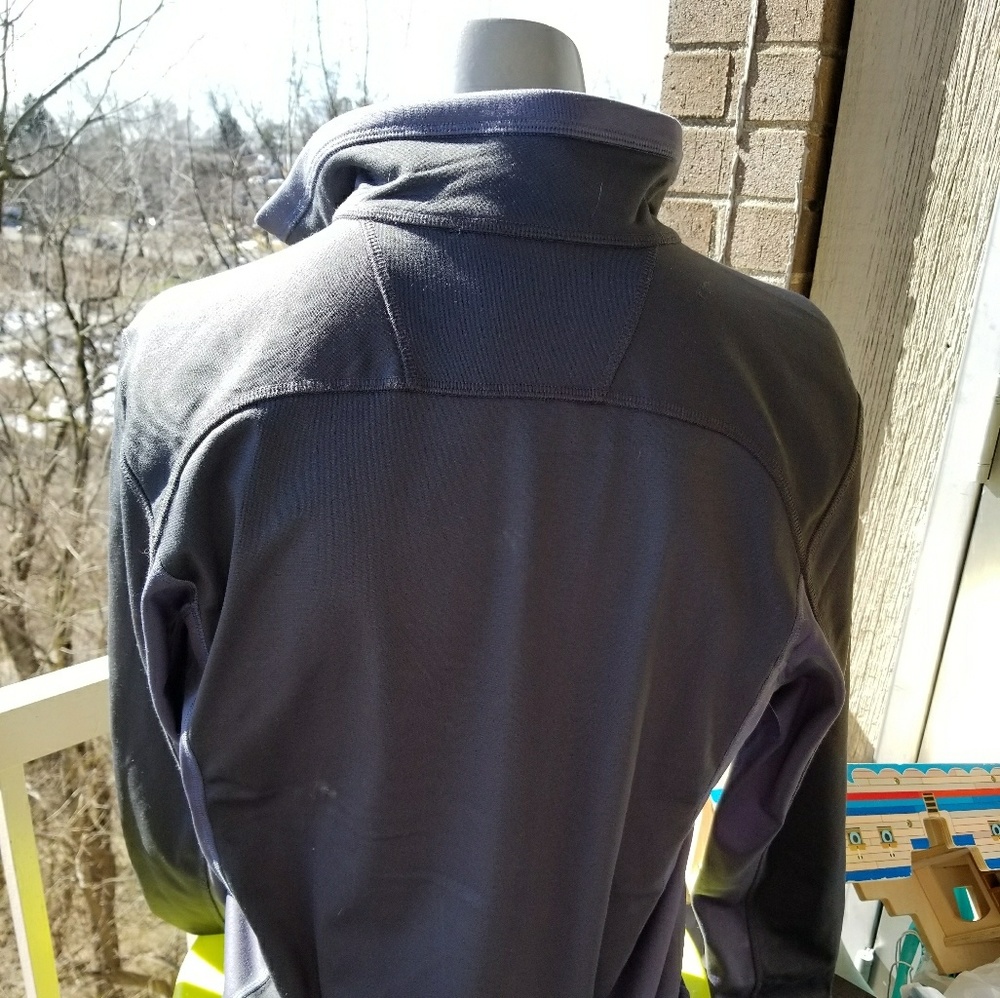 The North Face Gray 1/2 Zip Mens Jacket NWOT - Picture 2 of 8